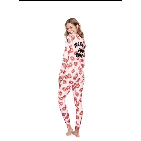💕Victoria's Secret PINK Donut Onesie One-Piece Thermal PJ Pajamas S💕 - Picture 6 of 7